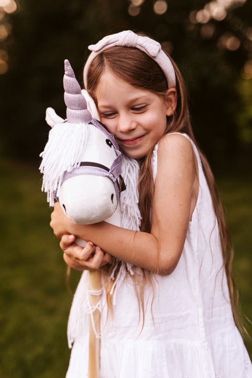 Róg i kantar jednorożca Hobby Horse, różowy