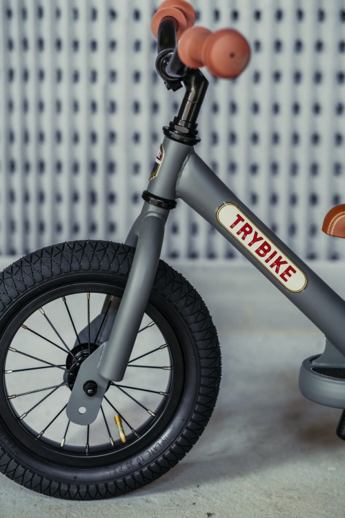 Pierwszy rower biegowy balansujący dziecięcy szary dla dzieci Trybike