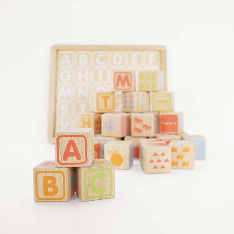 Drewniane klocki ABC zabawka edukacyjna dla dzieci, nauka liter, Le Toy Van