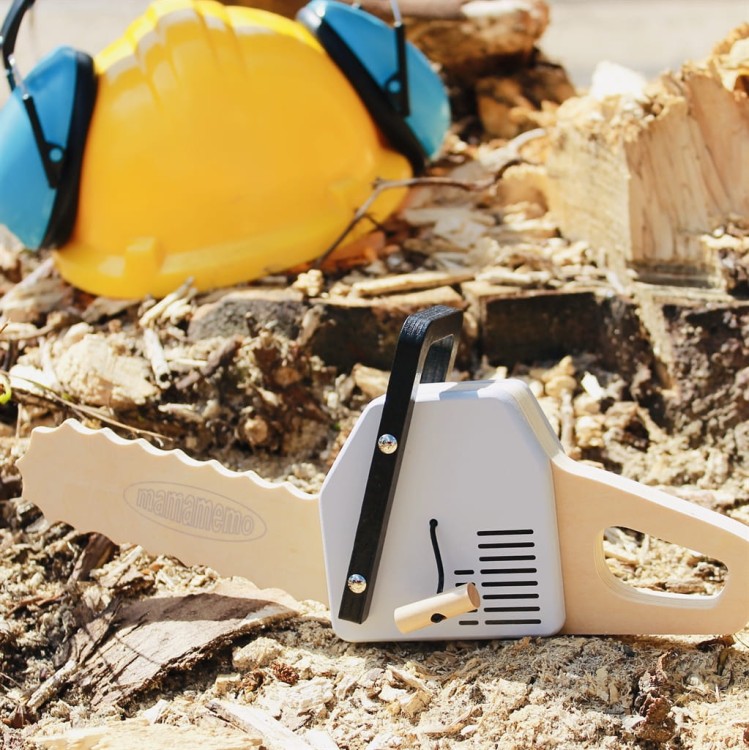 Drewniana piła, Mamamemo